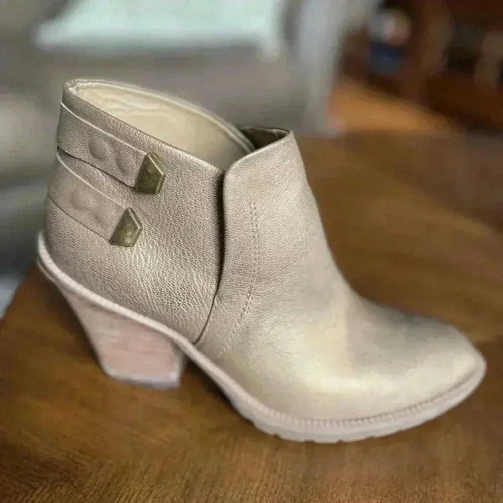 Kenneth Cole gold booties
